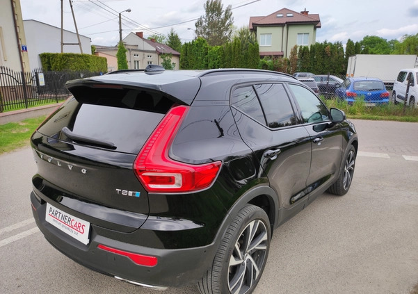Volvo XC 40 cena 119900 przebieg: 55000, rok produkcji 2019 z Brok małe 379
